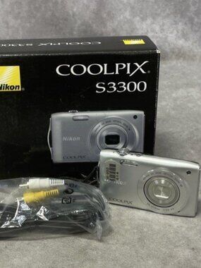 Nikon Coolpix S3300